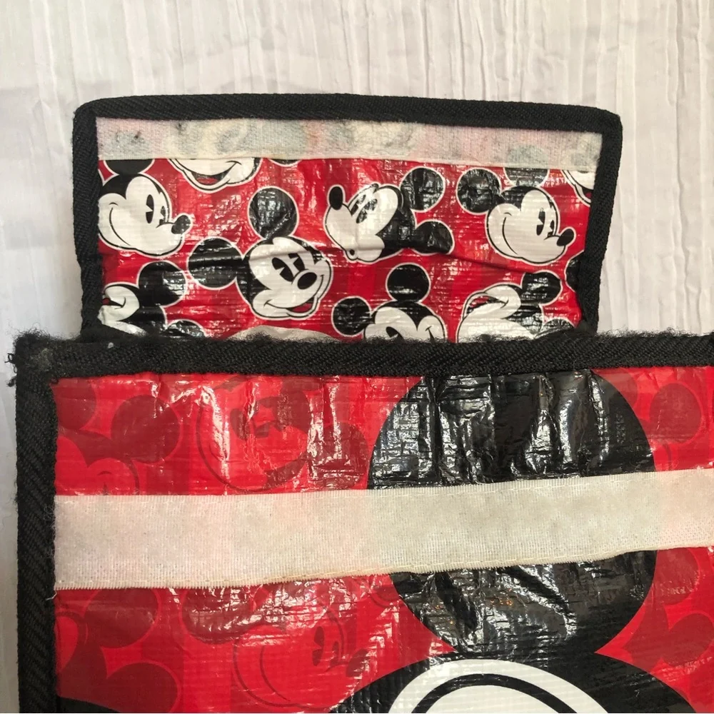 DISNEY Mickey Mouse kids lunch bag tote cooler large, perfect for school